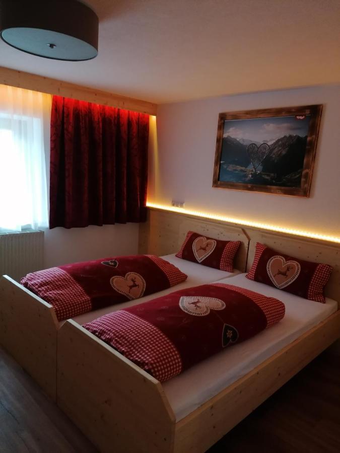 Zachhof Daire Ellbögen Dış mekan fotoğraf